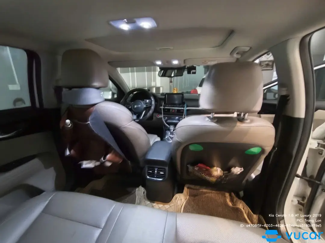 Kia Cerato 1.6 AT Luxury 2019 - Nội thất 1