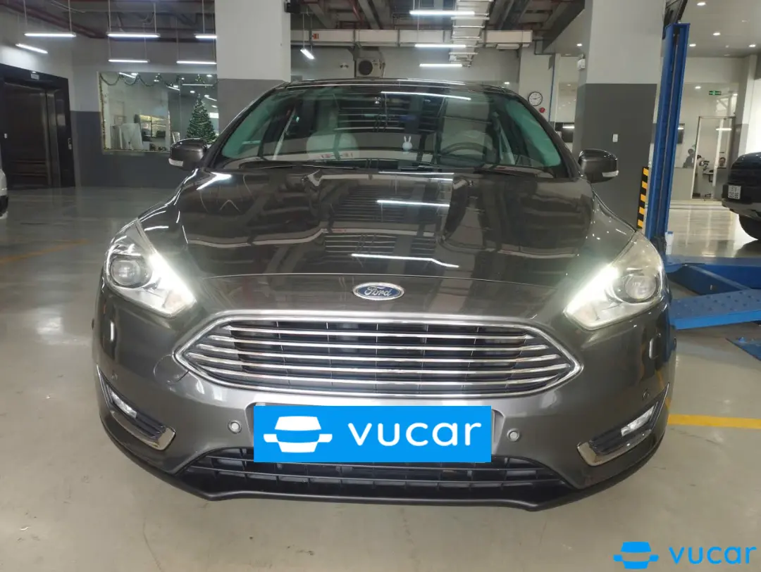 Ảnh xe Ford focus 2017