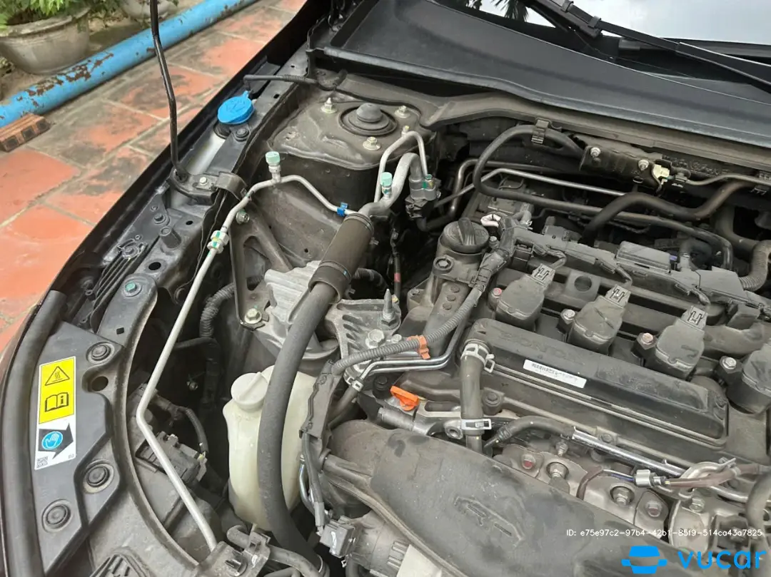 Honda Civic G 1.5 AT 2022 - Khoang động cơ 2