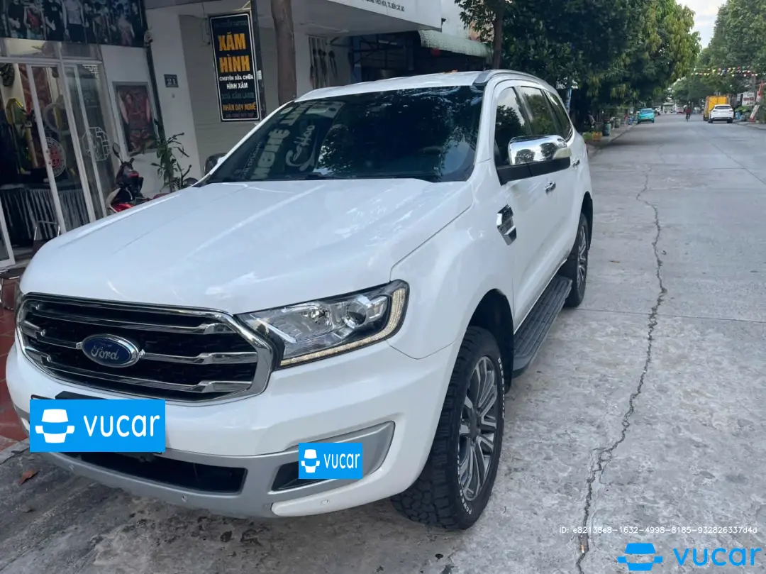 Ảnh xe Ford Everest Titanium 2.0L 4x2 AT 2019 - ảnh 2