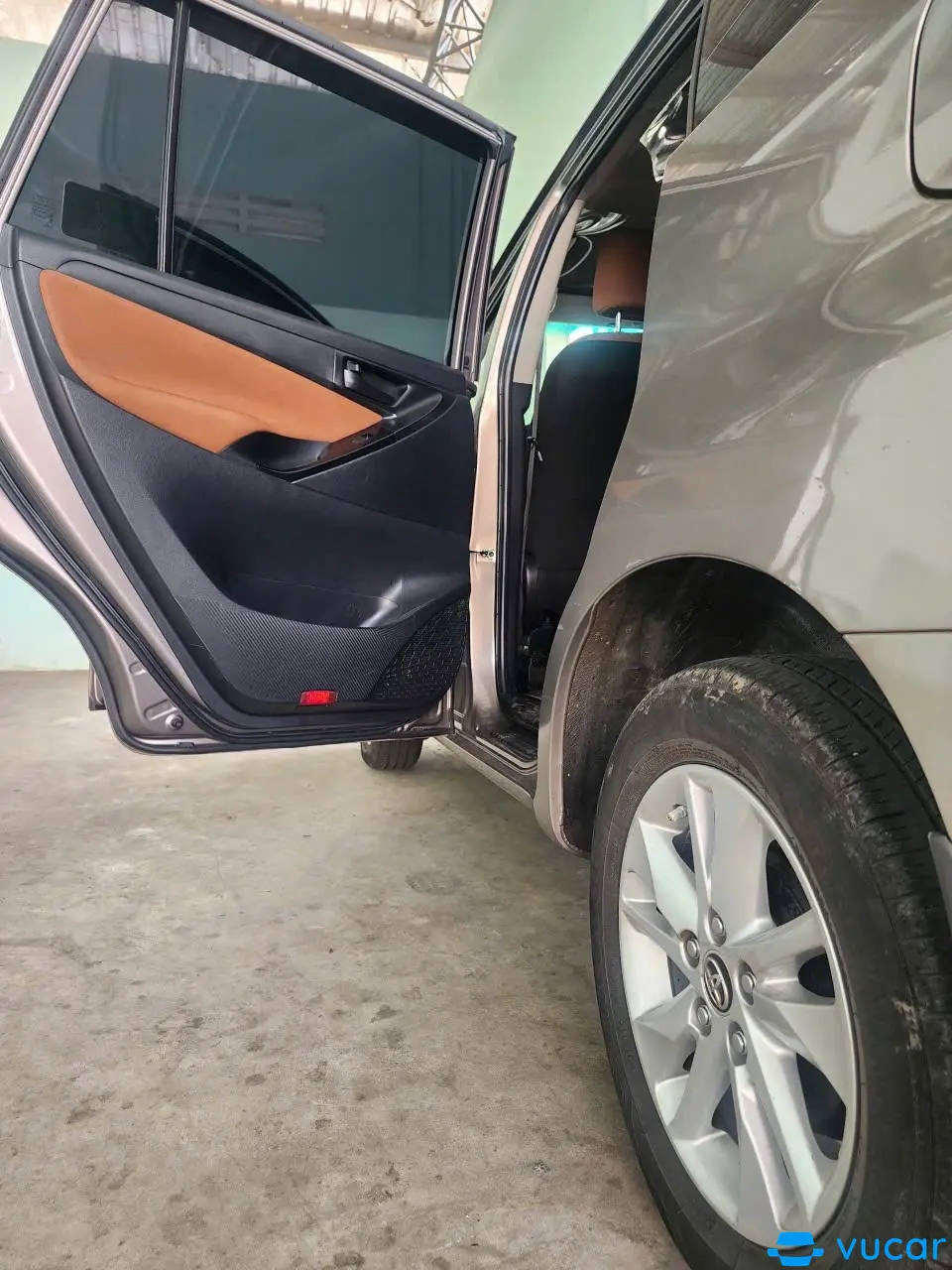 Toyota Innova E 2018  - Ngoại thất 4