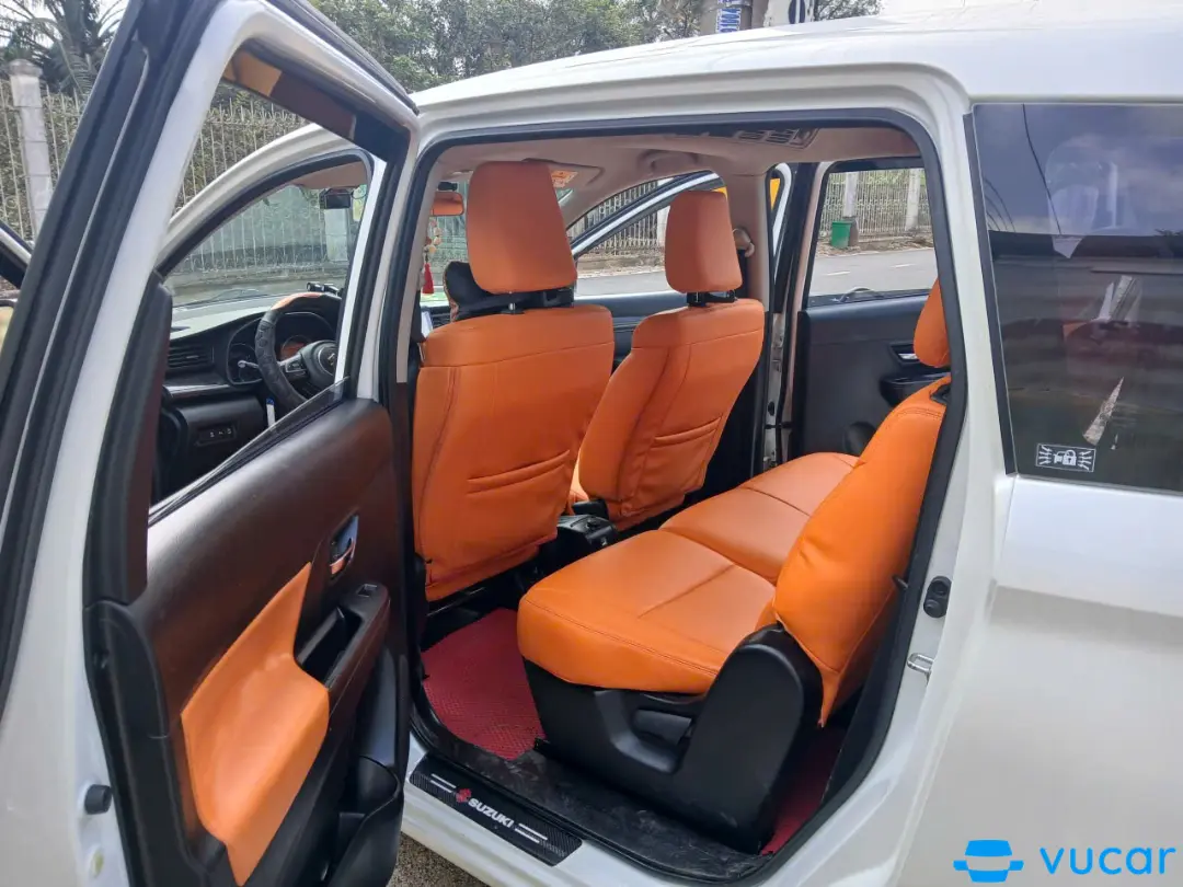 Suzuki Ertiga Hybrid Sport 1.5 AT 2022 - Nội thất 4