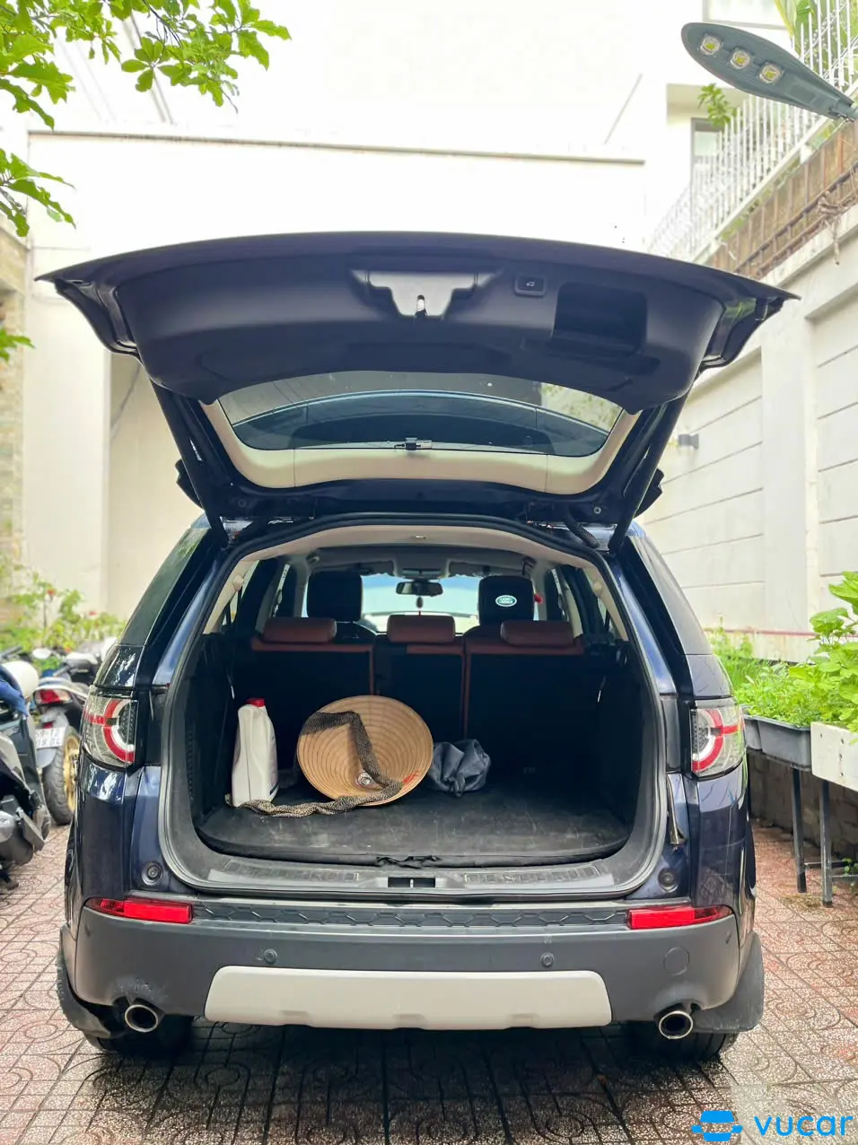 Landrover Discovery HSE Luxury 2015 - Ngoại thất 9