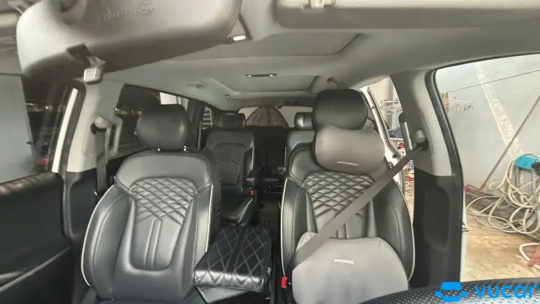 Hyundai Custin Cao Cấp 2.0T 2023 - Nội thất 3