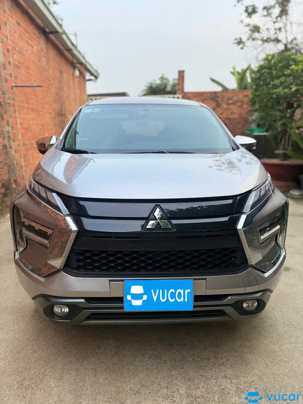 xpander premium 2022