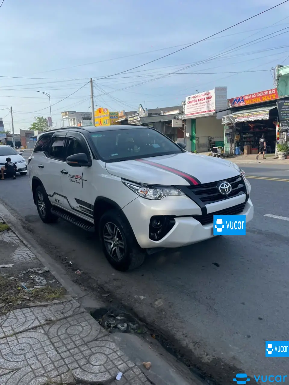 Ảnh xe Toyota fortuner 2.4G 2017