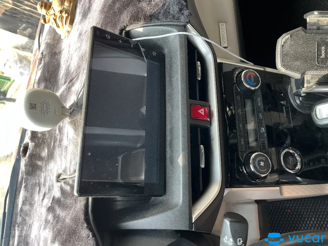 Toyota Veloz Cross Top 1.5 CVT 2022 - Nội thất 5