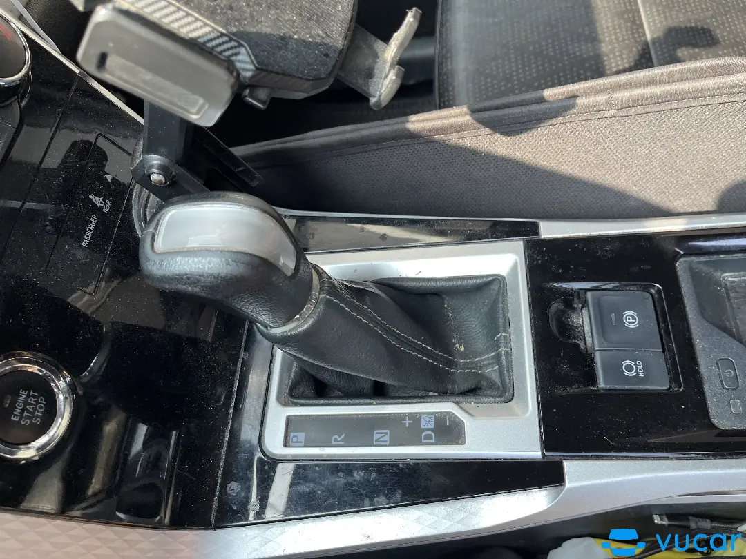 Toyota Veloz Cross Top 1.5 CVT 2022 - Nội thất 6