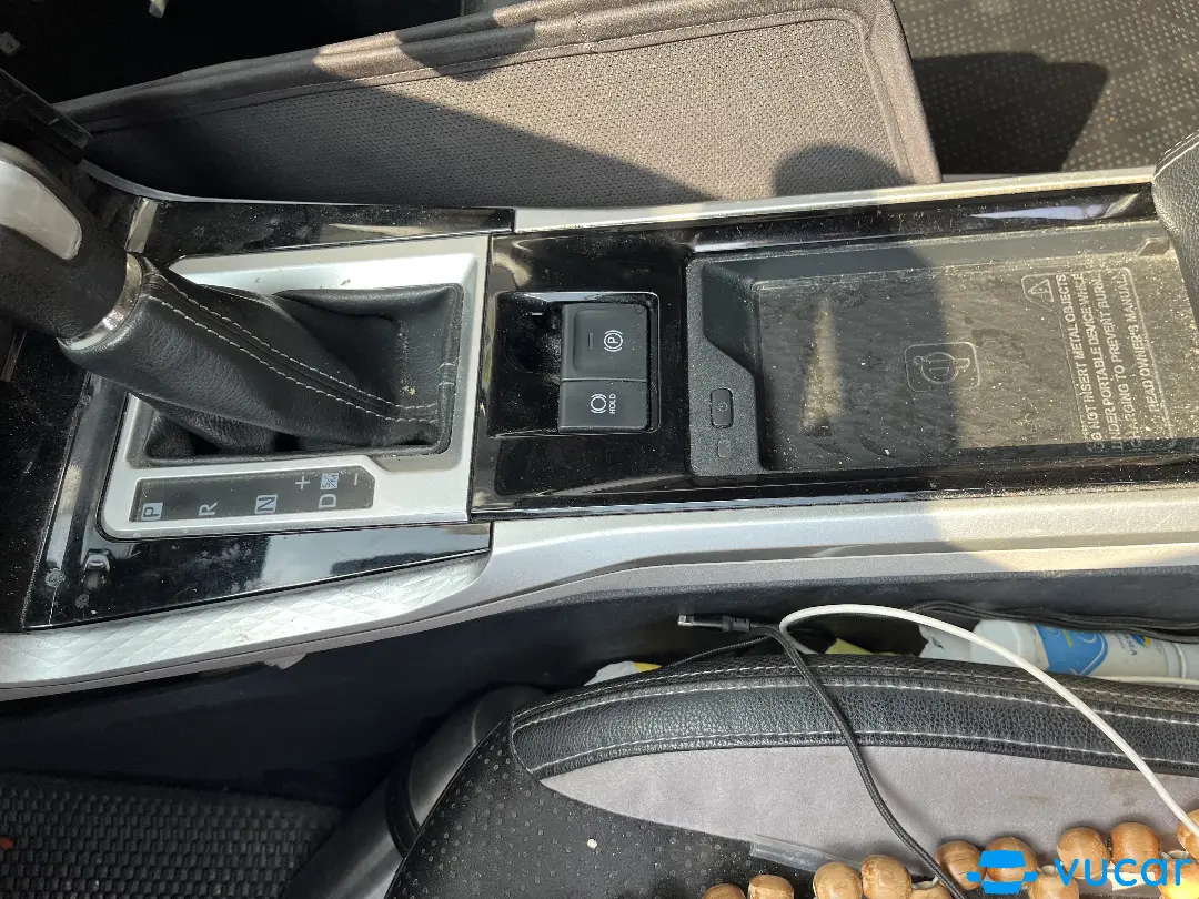 Toyota Veloz Cross Top 1.5 CVT 2022 - Nội thất 7