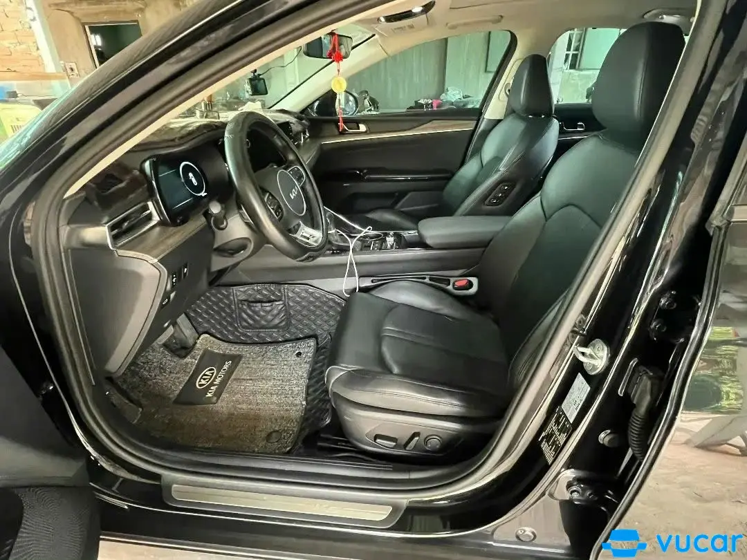 Kia K5 2.0 Premium 2022 - Nội thất 1