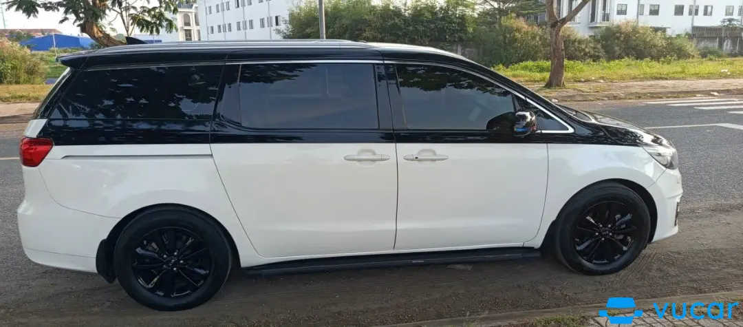 Kia Sedona 3.3L GATH 2017 - Ngoại thất 3