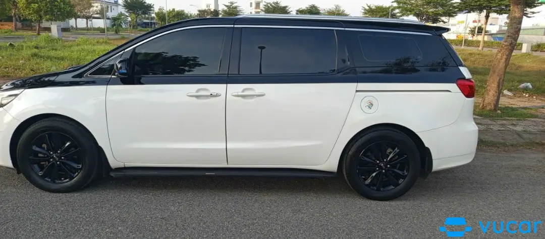 Kia Sedona 3.3L GATH 2017 - Ngoại thất 4