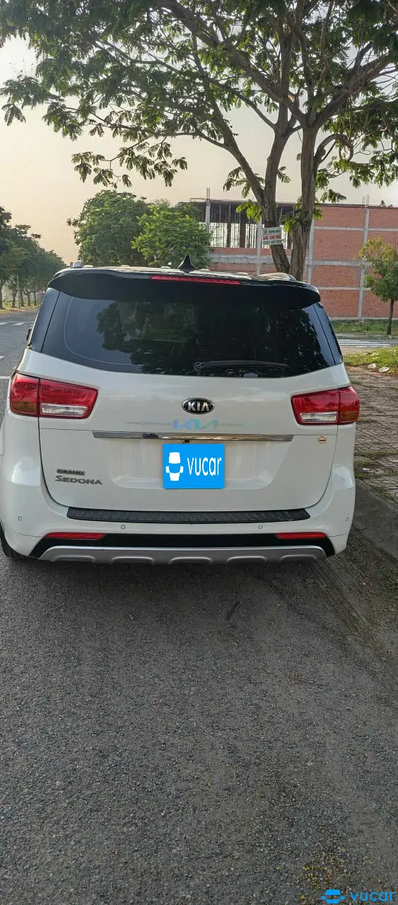 Kia Sedona 3.3L GATH 2017 - Ngoại thất 1