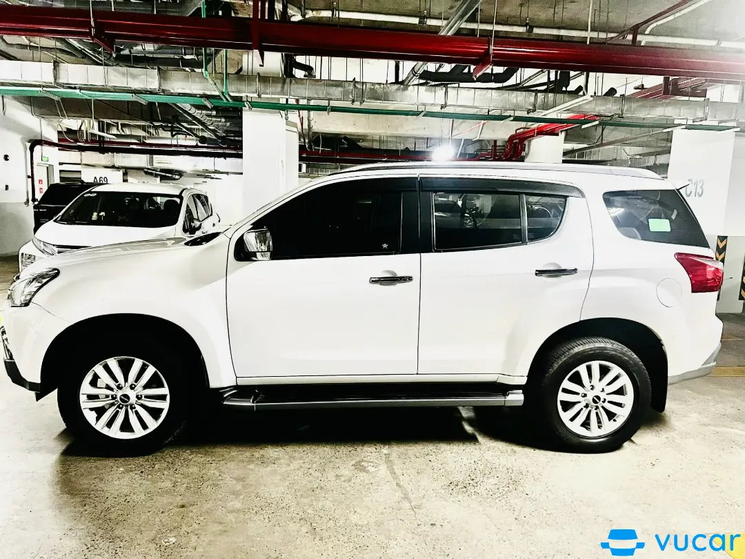 Isuzu Mu-x Prestige 1.9 4X2 AT 2021 - Ngoại thất 7