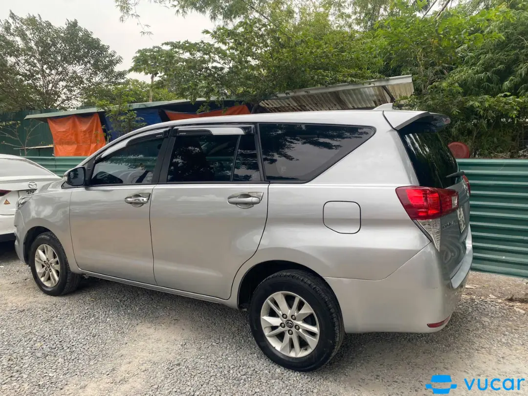 Toyota Innova 2.0E 2017 - Ngoại thất 2