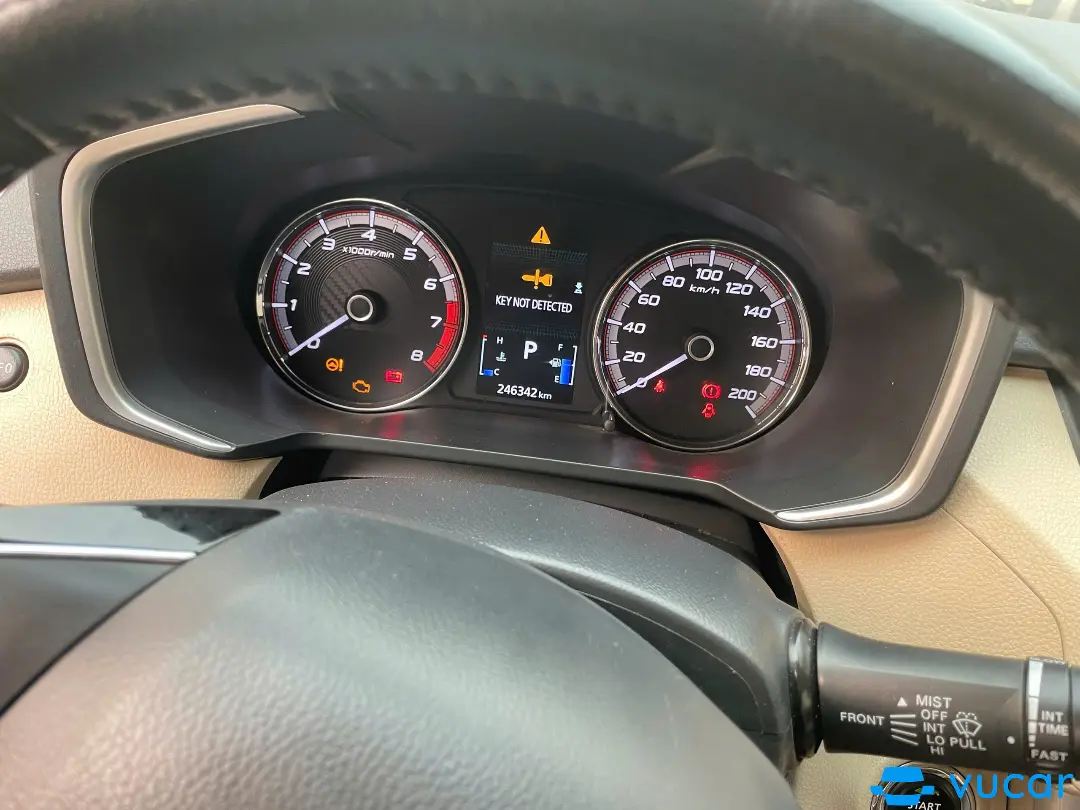 Mitsubishi Xpander 1.5 AT 2019 - Nội thất 1