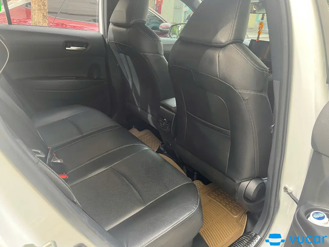 Toyota croos hv - Nội thất 1