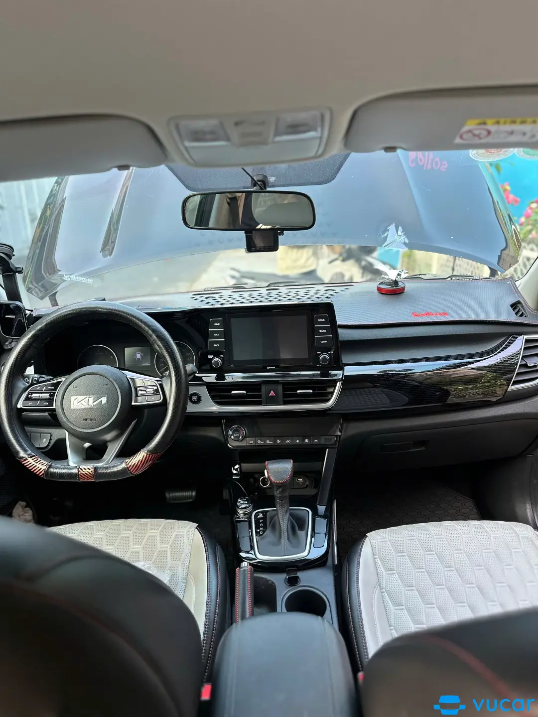 Kia Seltos Luxury 2022  - Nội thất 4