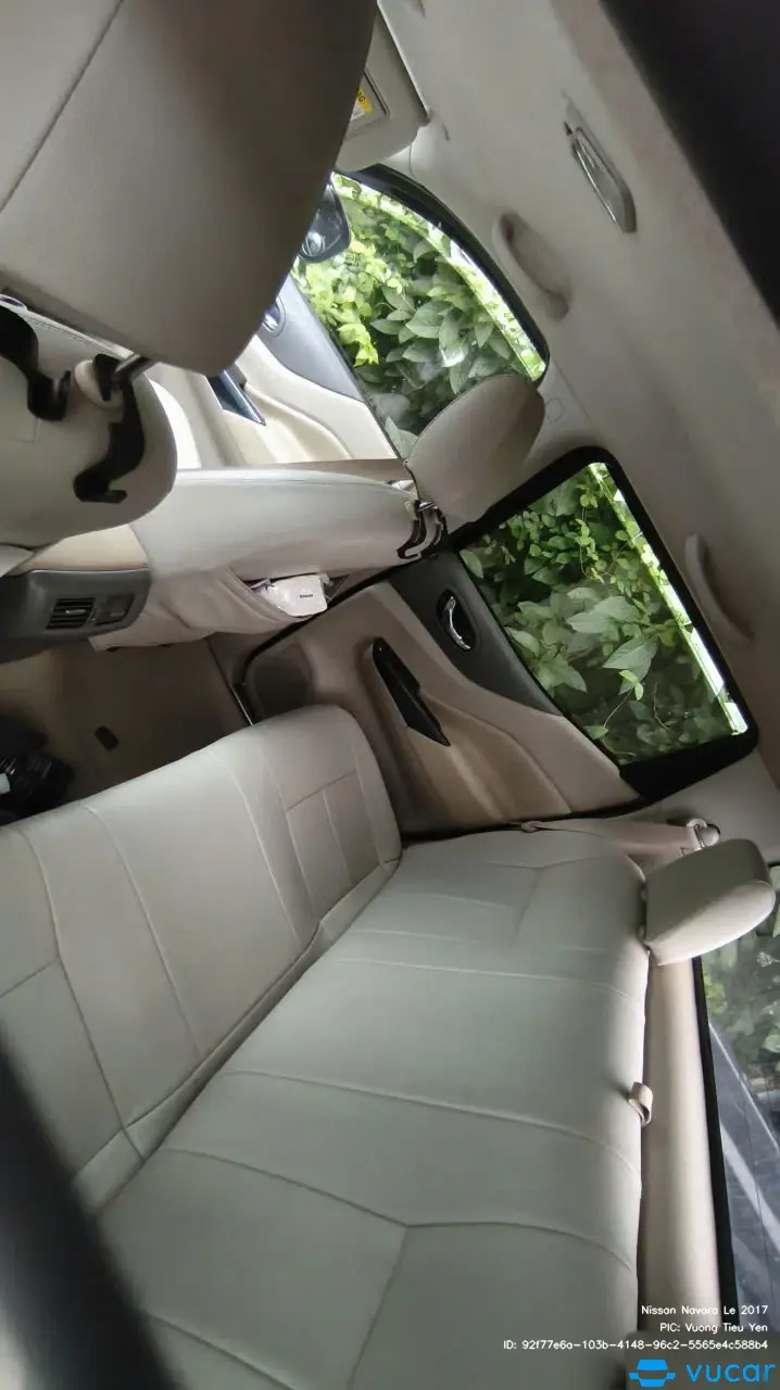 Nissan Navara Le 2017 - Nội thất 1