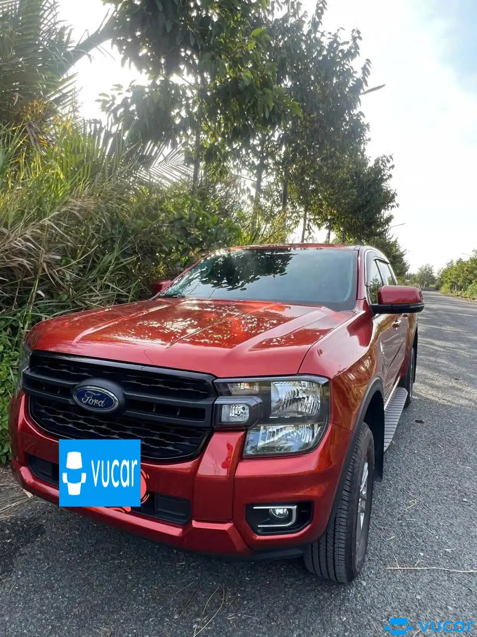 Ảnh xe Ford Ranger XLS 2.0L 4x2 AT 2023