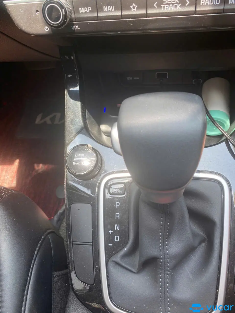Kia Seltos Luxury 1.5 AT 2025 - Nội thất 6