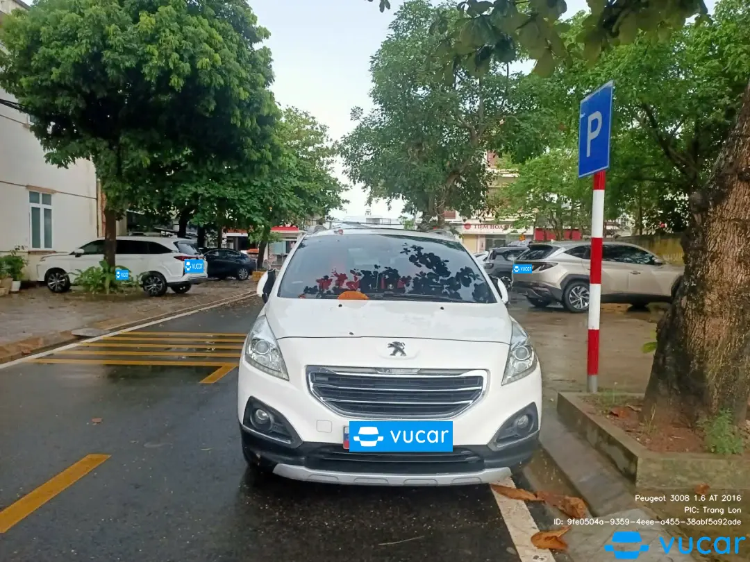 Peugeot 3008 1.6 AT 2016