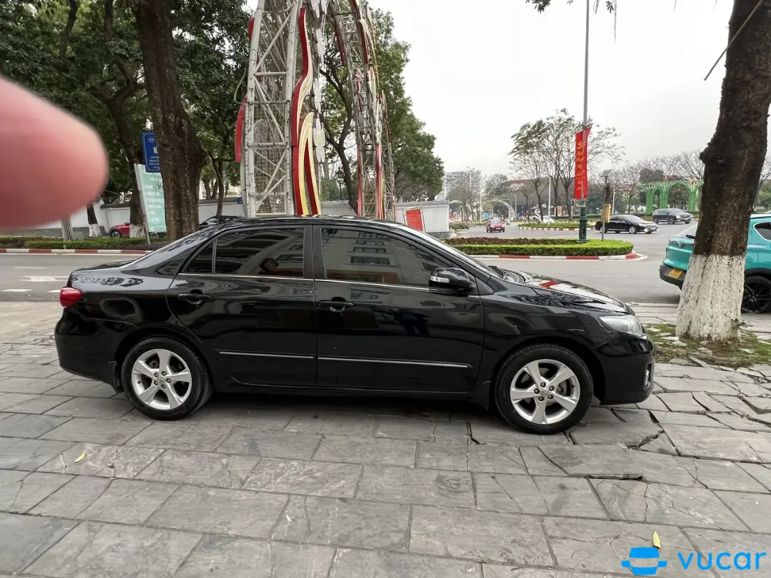 Ảnh xe Toyota Corolla altis 2.0V 2011
