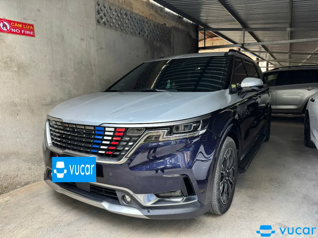 Ảnh xe Kia Carnival Signature 2.2D 2023
