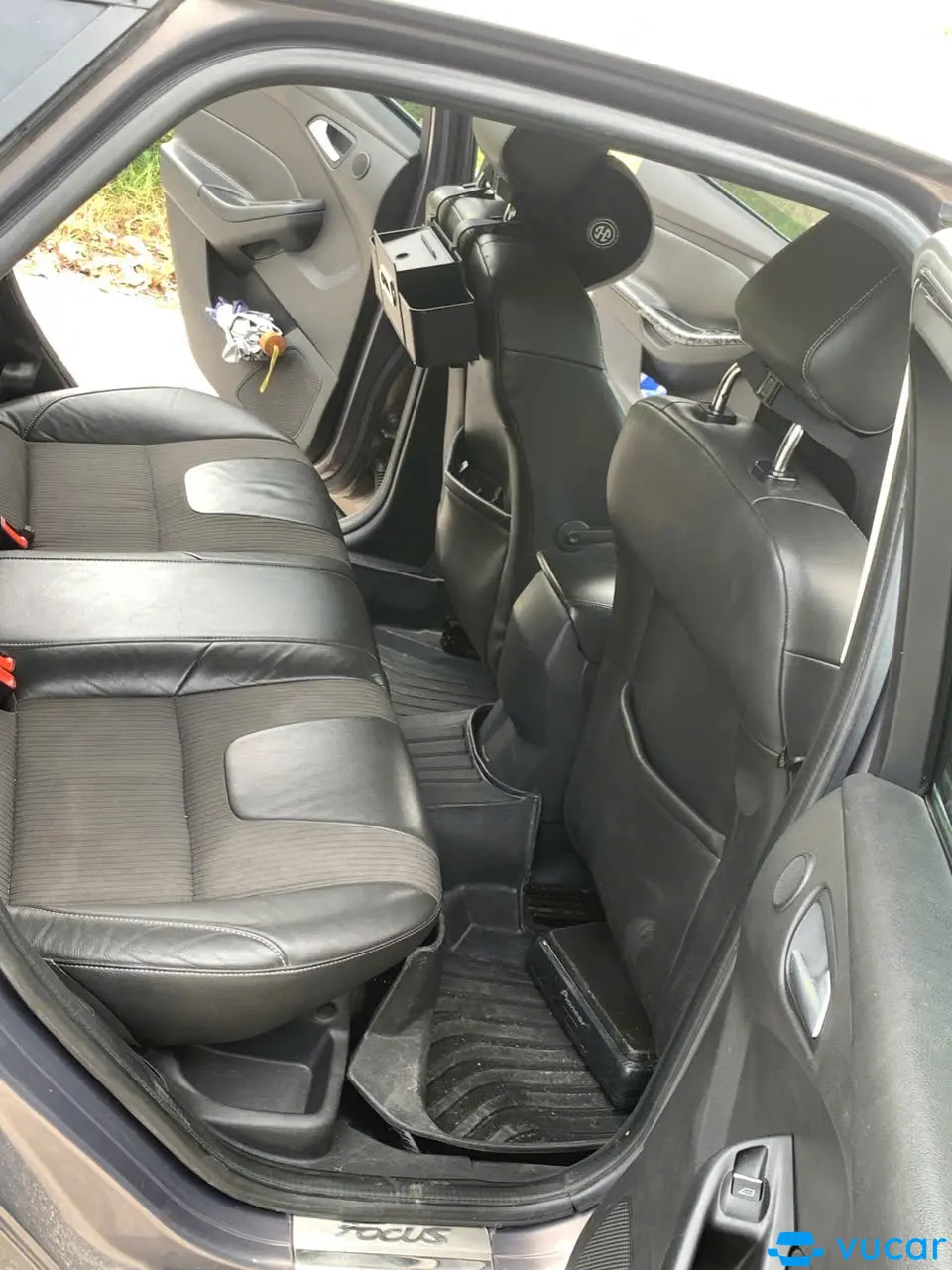 Ford Focus S 2015 - Nội thất 3