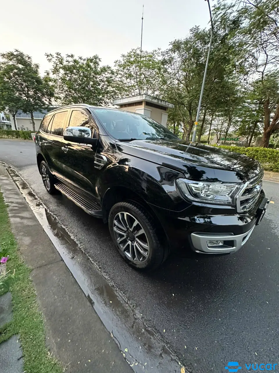 Ford Everest 2018 Titanium 2.0L 4x2 AT - Ngoại thất 7