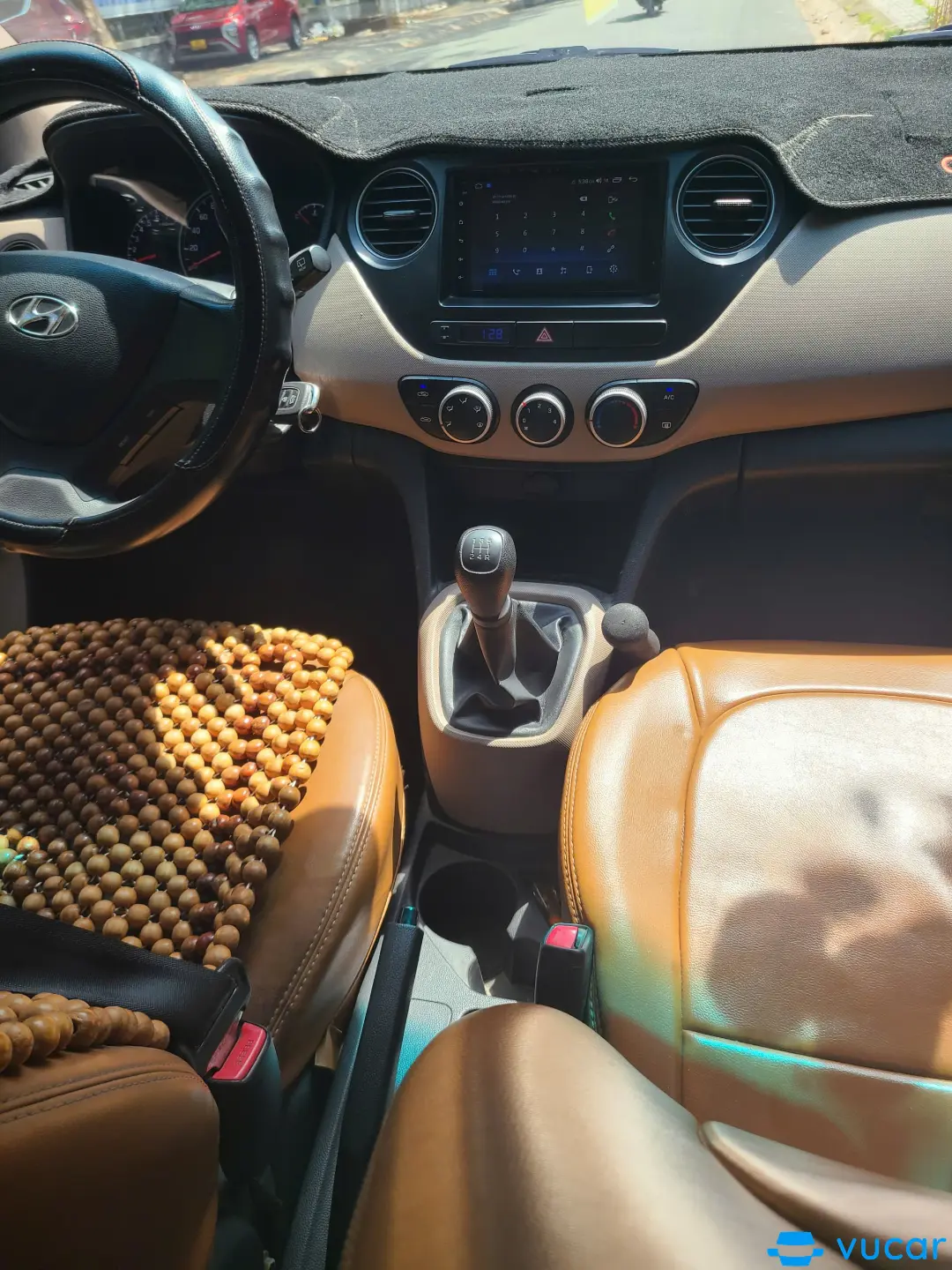 huyndai i10 2018 - Nội thất 4