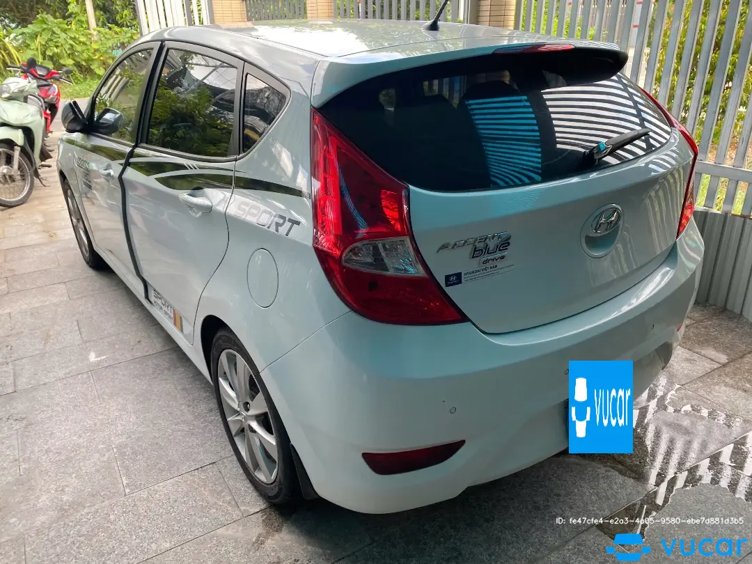 Hyundai Accent 1.4 AT 2014 - Ngoại thất 7