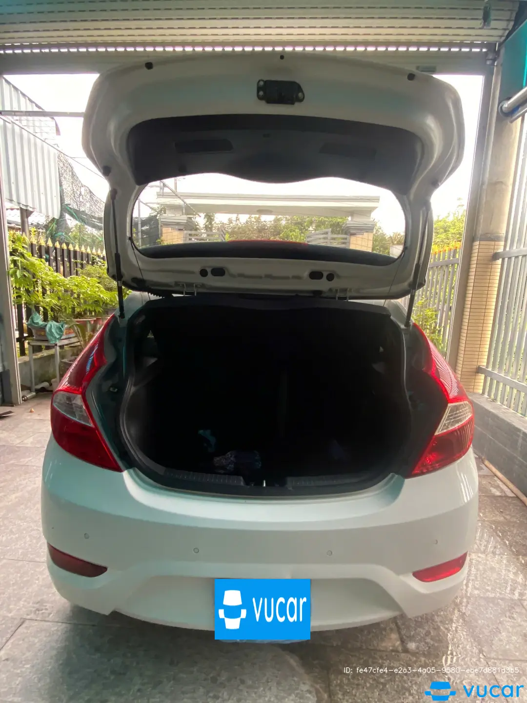 Hyundai Accent 1.4 AT 2014 - Ngoại thất 11
