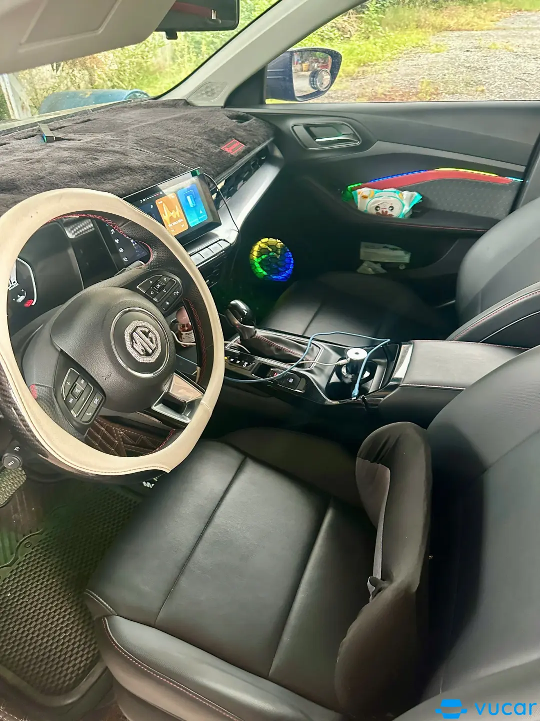 MG 5 LUXURY 1.5AT - Nội thất 3