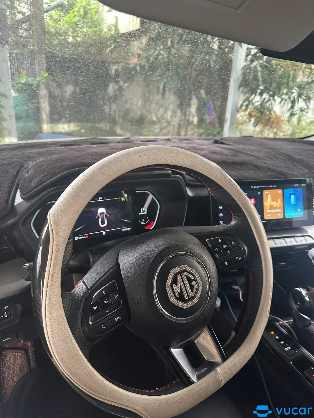 MG 5 LUXURY 1.5AT - Nội thất 5