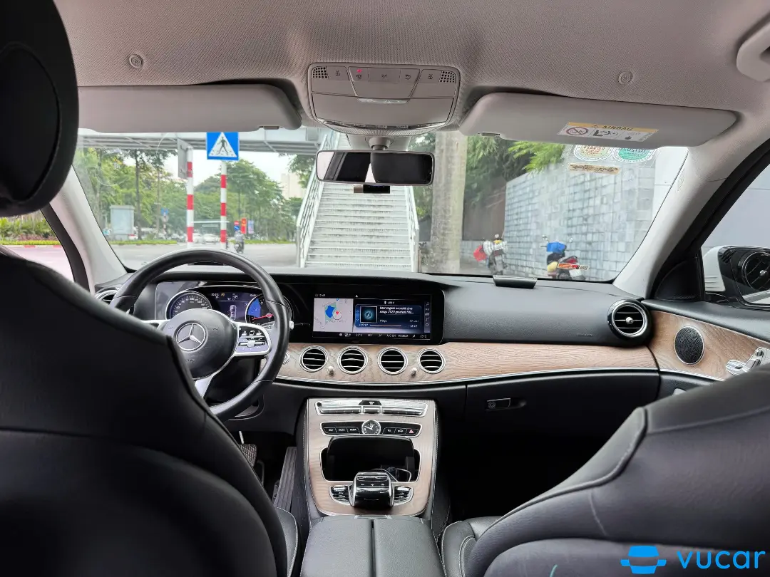Mercedes E class E200 2018 - Nội thất 2