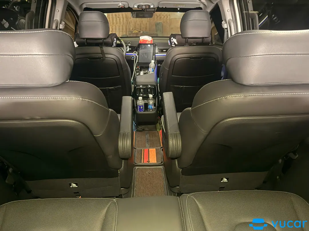 Hyundai Custin Cao Cấp 2.0T 2024 - Nội thất 5