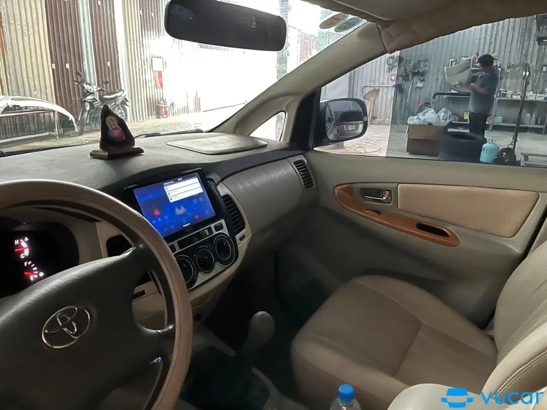 Toyota Innova G 2009 - Nội thất 2