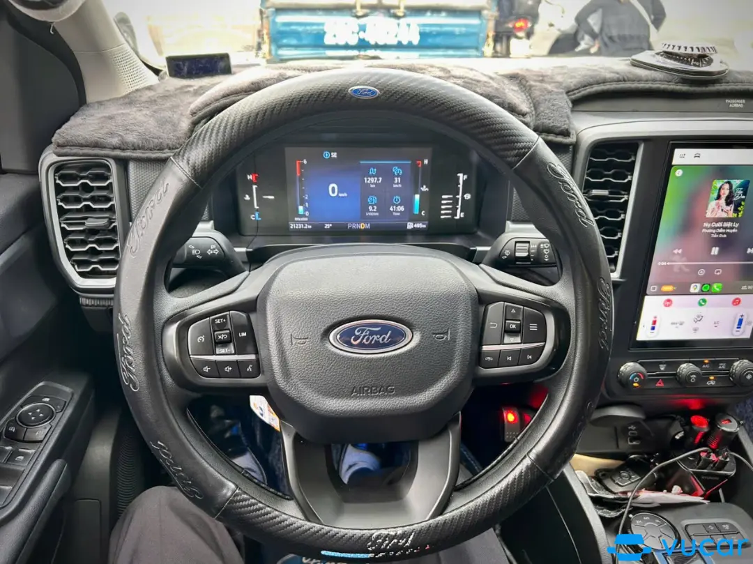 Ford Ranger XLS 4x4 2024 - Nội thất 3