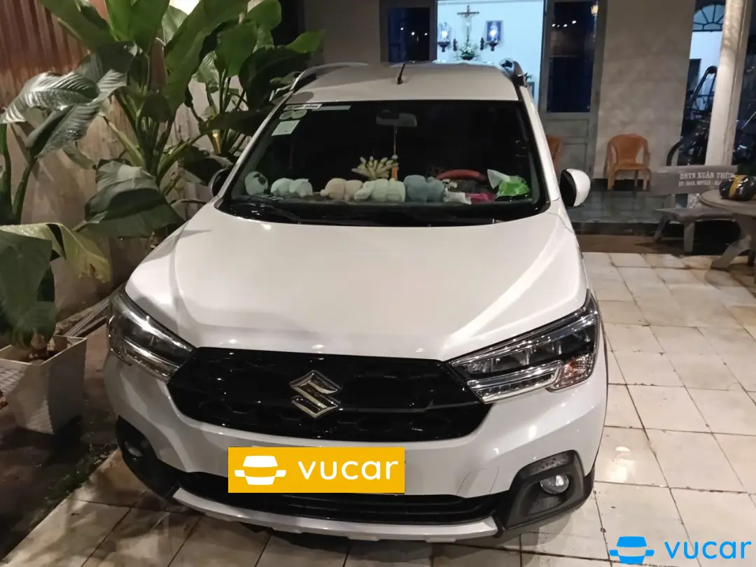 Ảnh xe XL7 XL7 trắng 2025