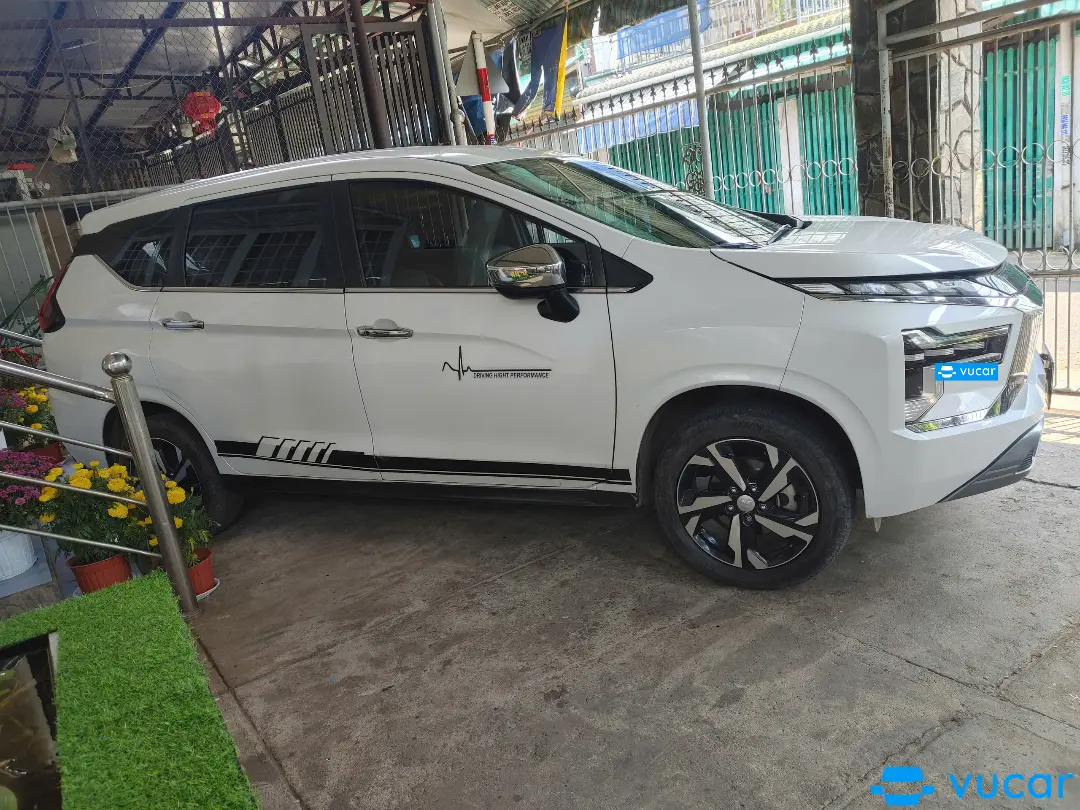 Ảnh xe expander 2022_premium_25 000km