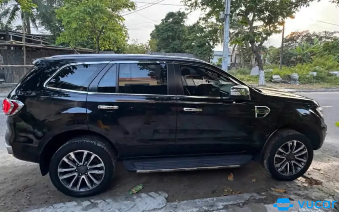 Ford Everest Titanium 4x2 bản full option 2019 - Ngoại thất 5
