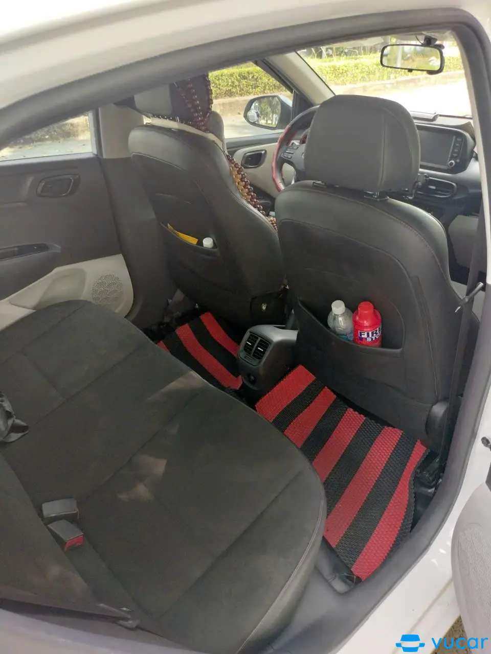 Hyundai i10 Sedan AT bản đủ 2023  - Nội thất 4