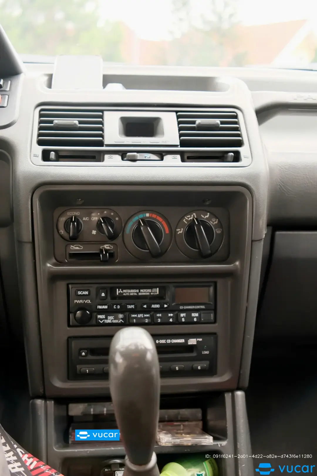 Mitsubishi Pajero 3.0 2003 - Nội thất 2