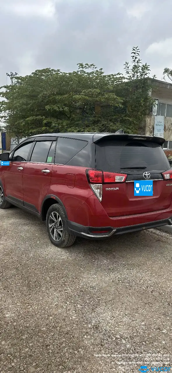 Toyota Innova venturer Tiêu chuẩn số tự động 2021 - Ngoại thất 7