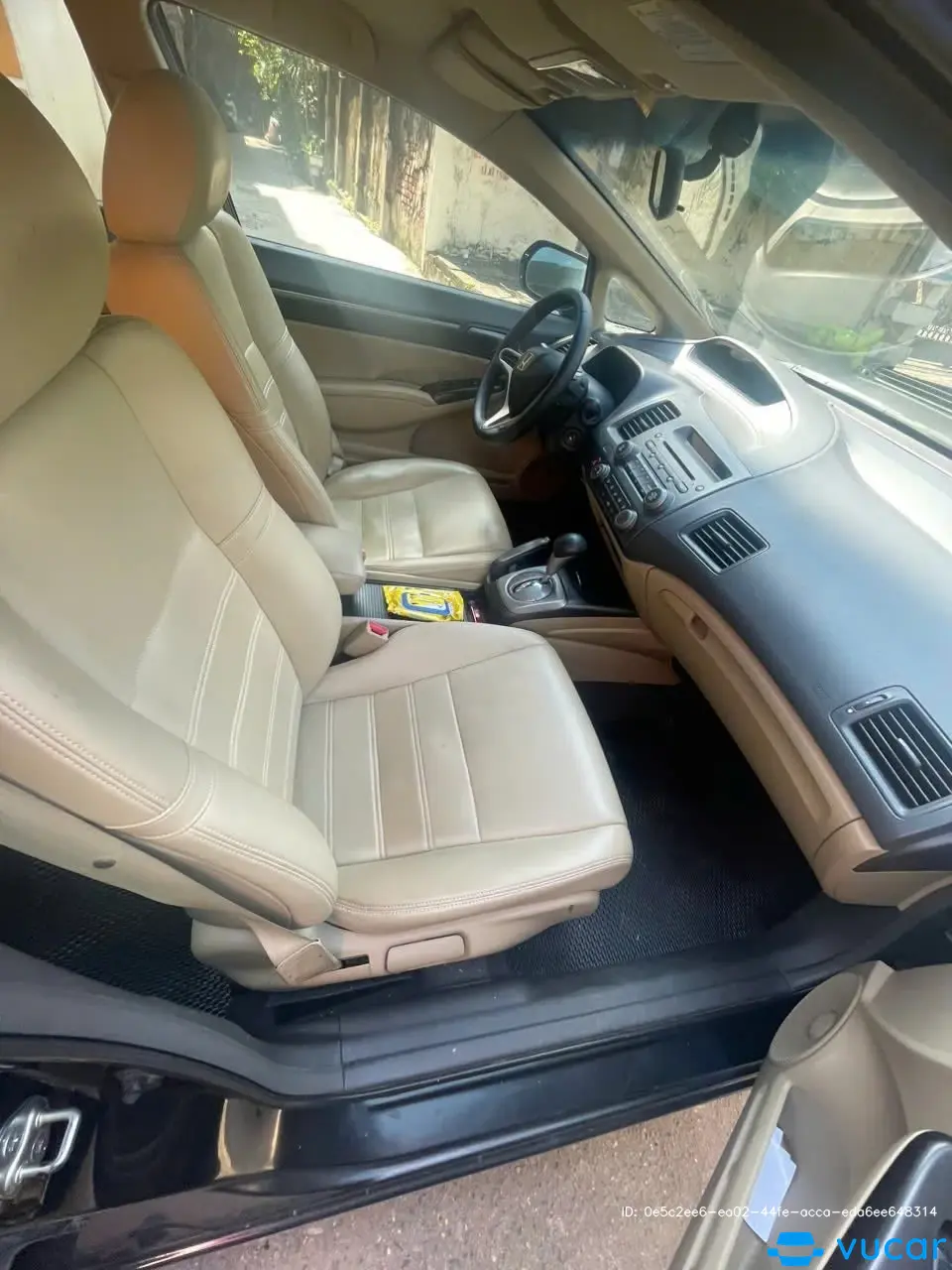Honda Civic 1.8 AT 2009 - Nội thất 3