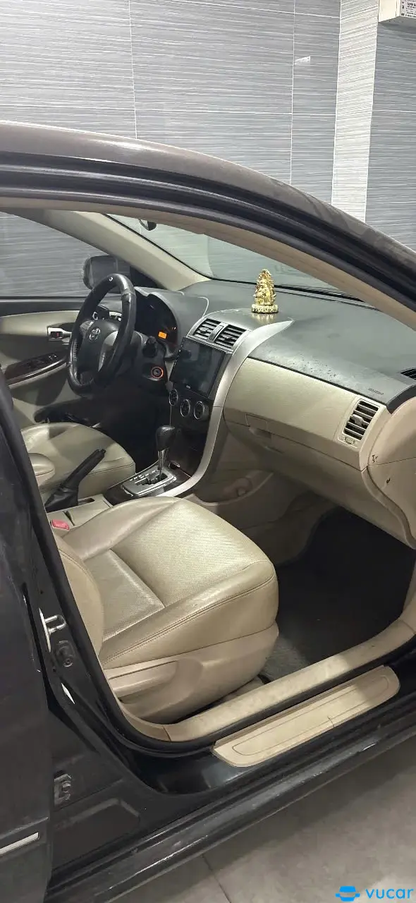Toyota Corolla altis 1.8G 2011 - Nội thất 1