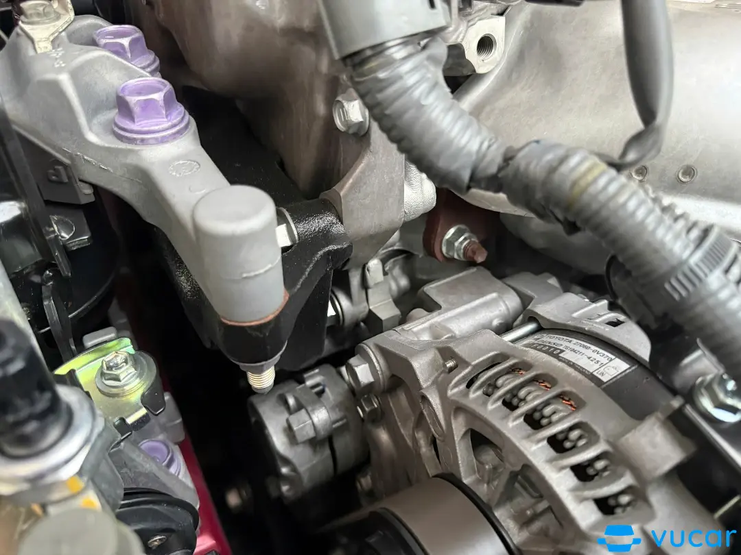 Toyota Camry 2.0G 2021 - Gầm & khung xe 1