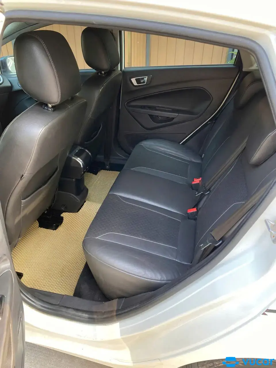 Ford fiesta ecoboot  AT 2015 - Nội thất 6