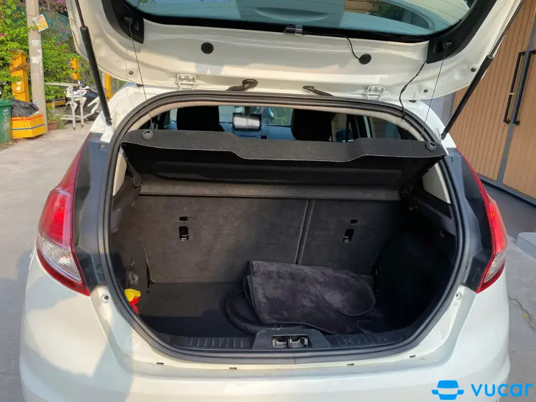 Ford fiesta ecoboot  AT 2015 - Nội thất 7